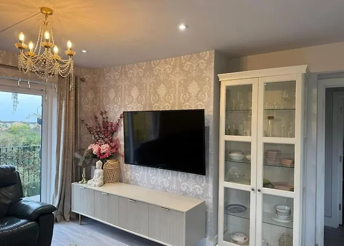 Luxury Flat Near Central London